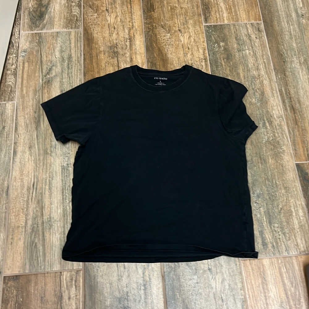 Primark L black tee